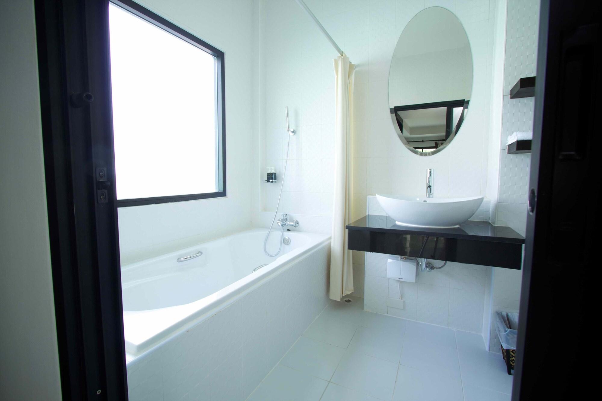 Amber Residence - Sha Plus Phuket Zewnętrze zdjęcie